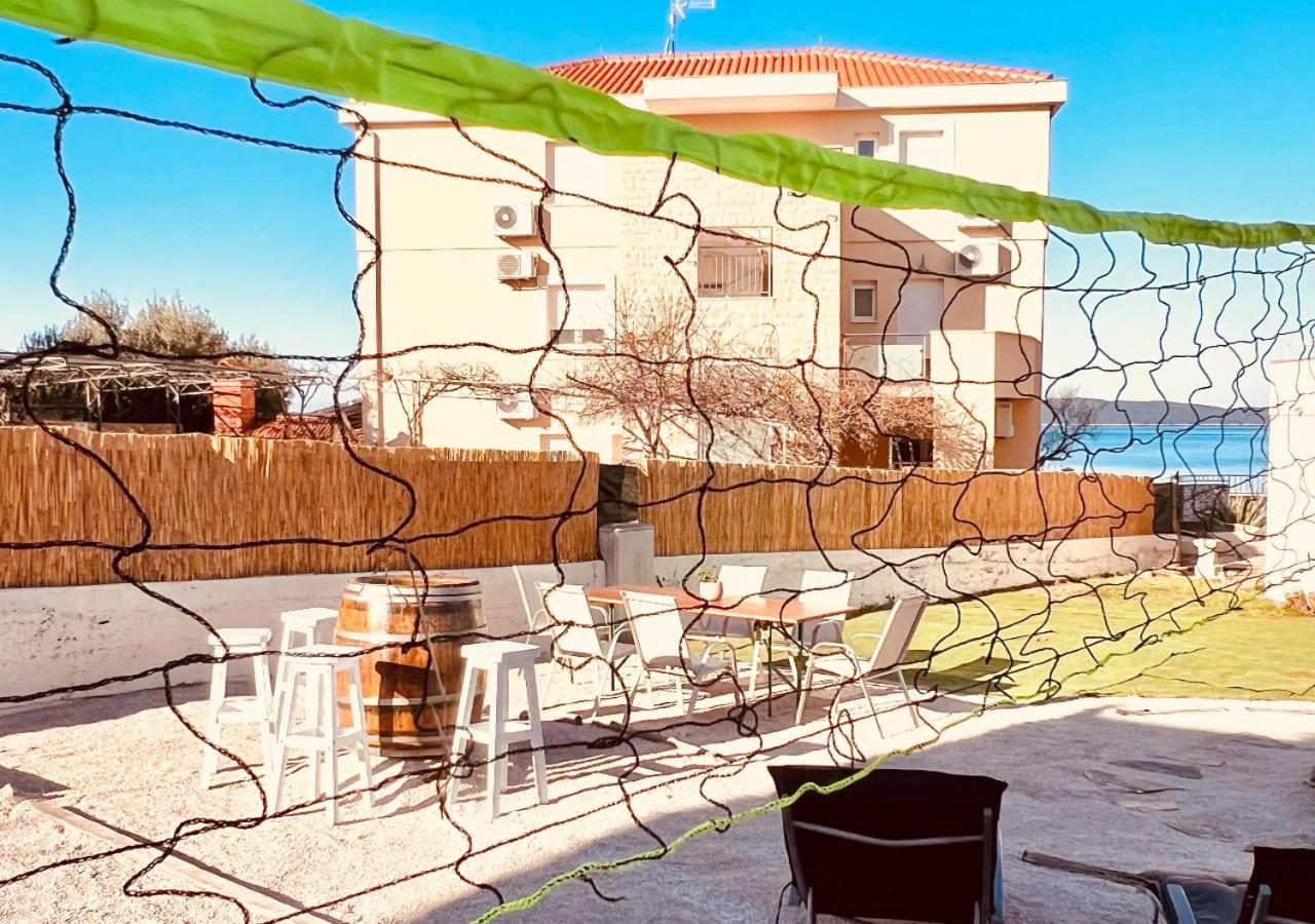 Luxury Beach Apartment W Sunset Sea Views شيبينيك المظهر الخارجي الصورة